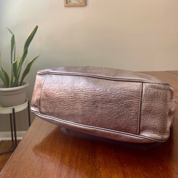 Salvatore Ferragamo Hobo Bag Metallic Copper - Picture 3 of 12